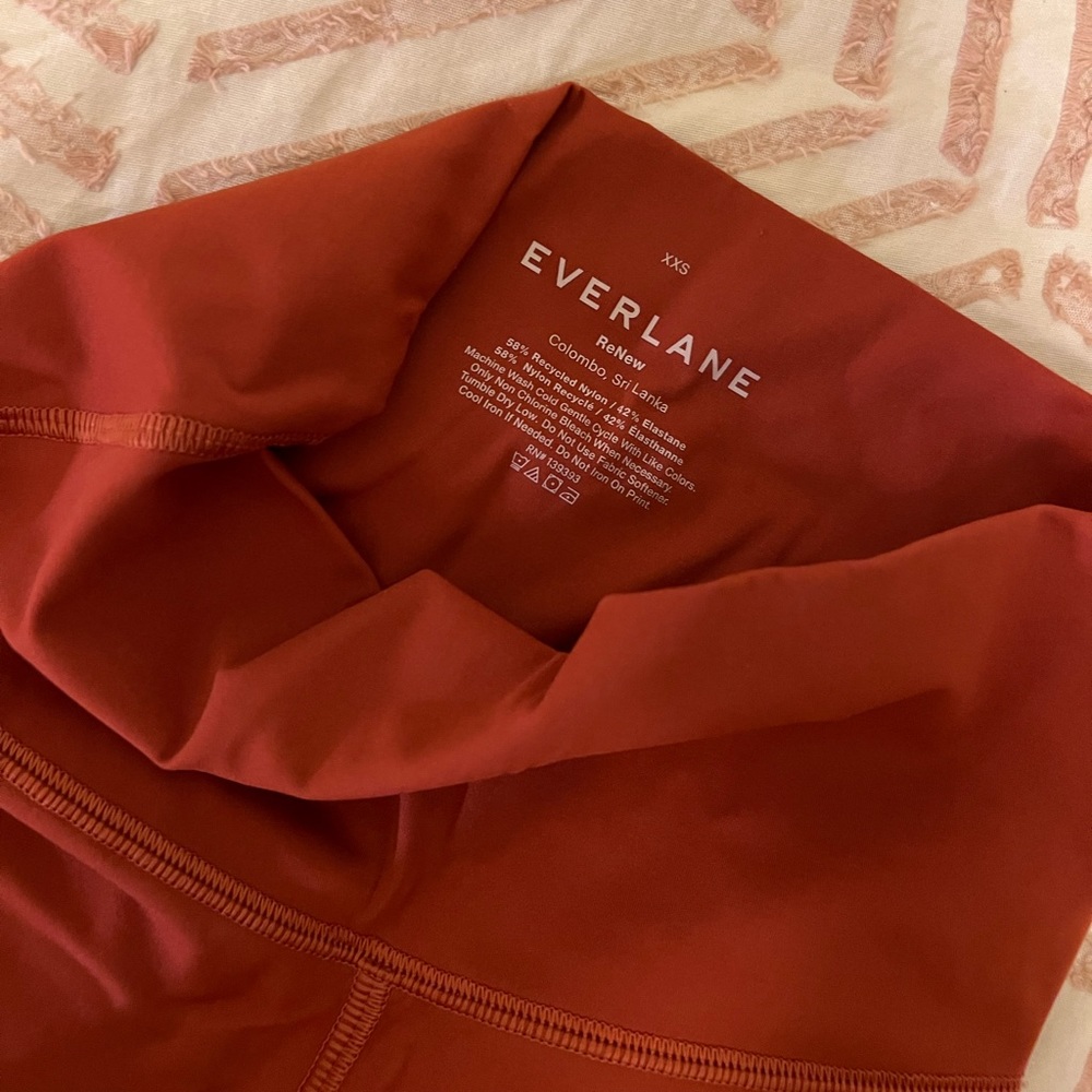 Everlane ReNew performance leggings. XXS. Bright red/orange-red.